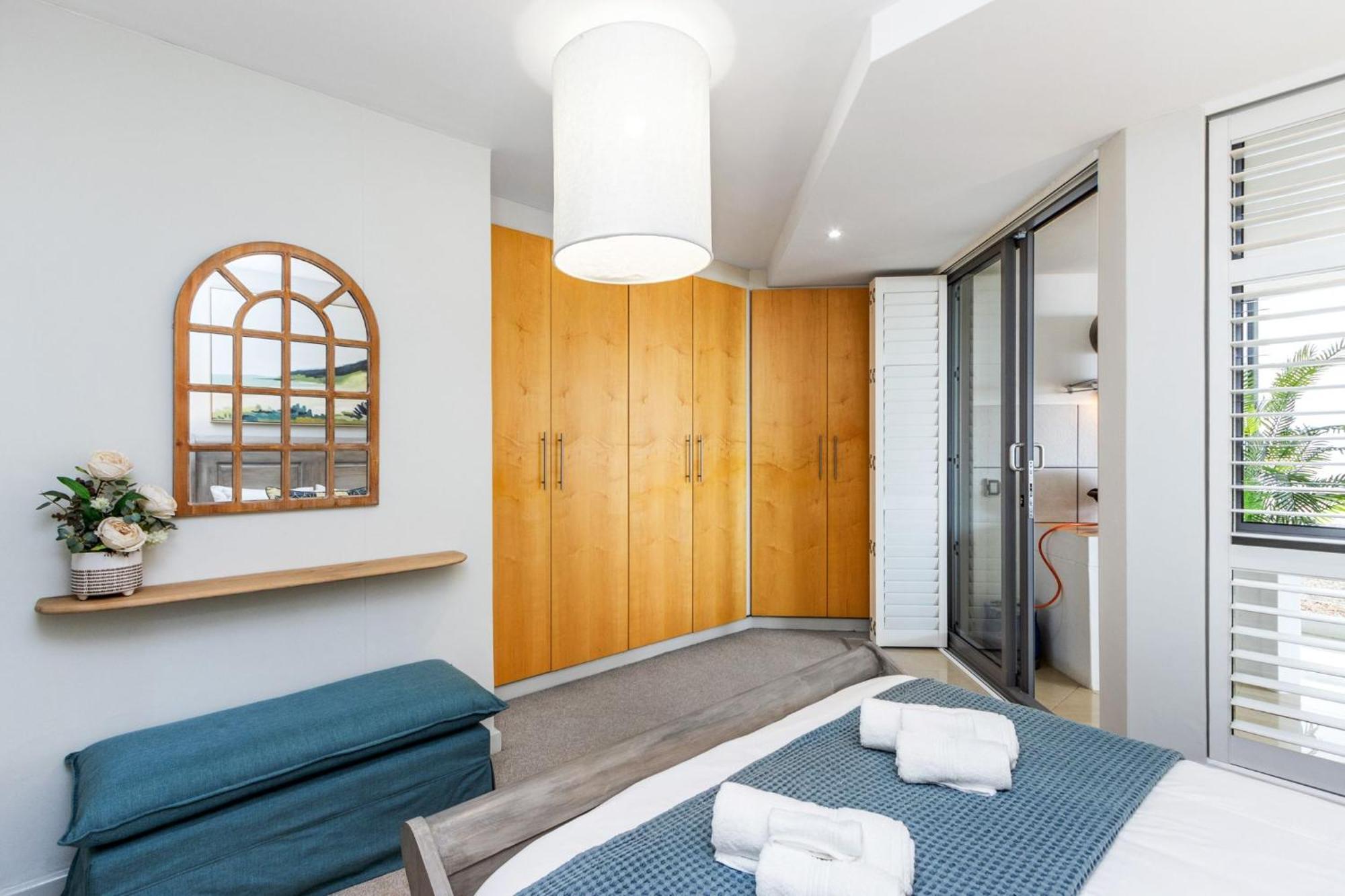 Hibernian Towers 503 By Host Agents Apartment